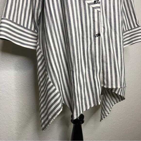 Soft Surroundings black white striped button down asymmetrical tunic size Large - Picture 5 of 16
